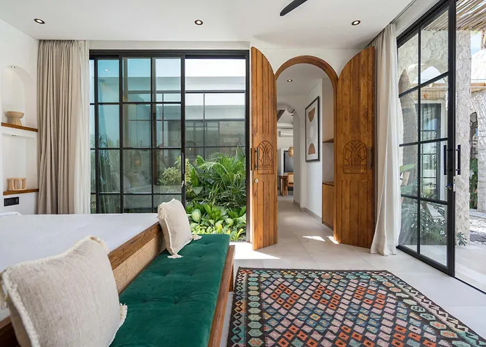 Villa Sophia - By Yolla Hospitality *